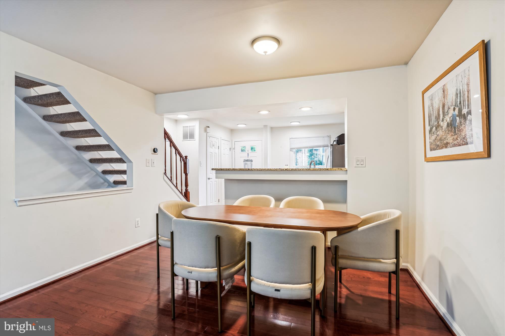 ARLINGTON RUN - Residential Lease