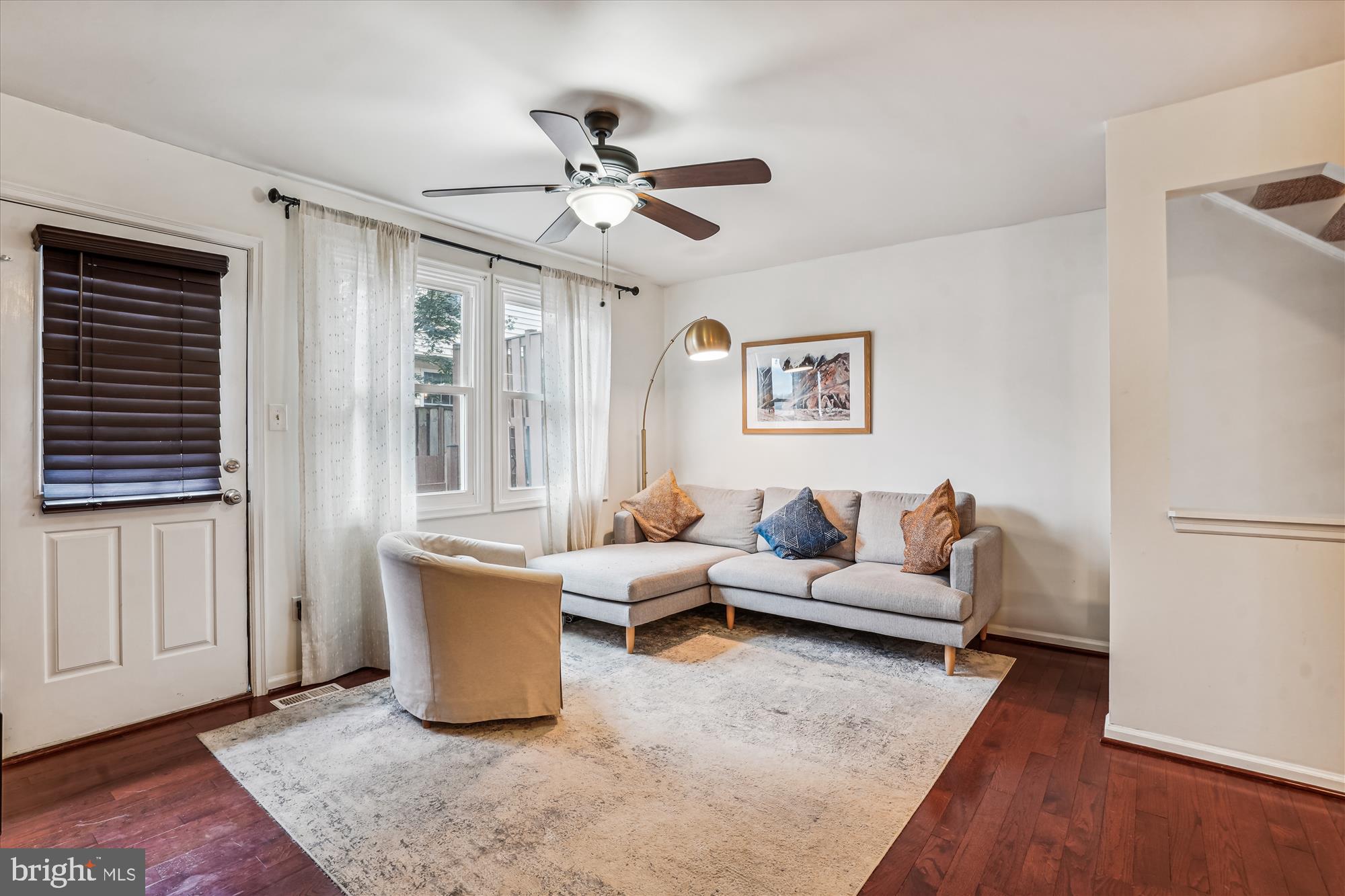 ARLINGTON RUN - Residential Lease