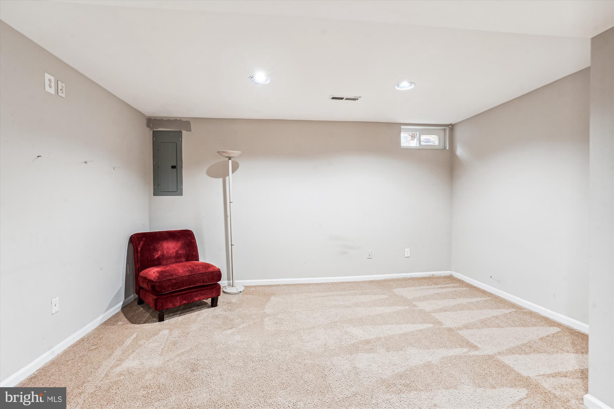 ARLINGTON RUN - Residential Lease