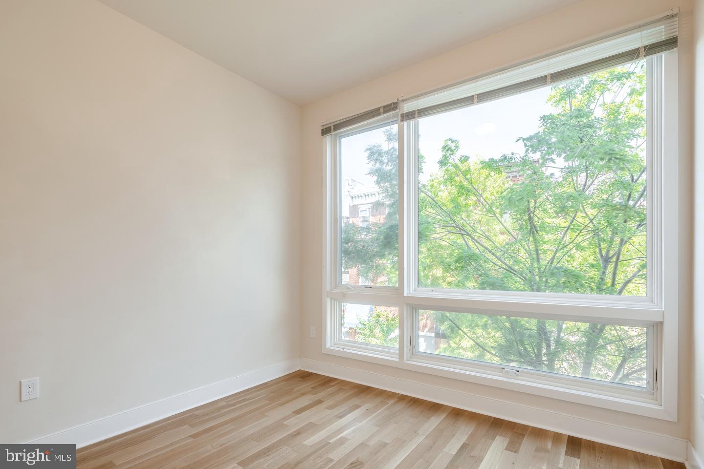 GRADUATE HOSPITAL - Residential Lease