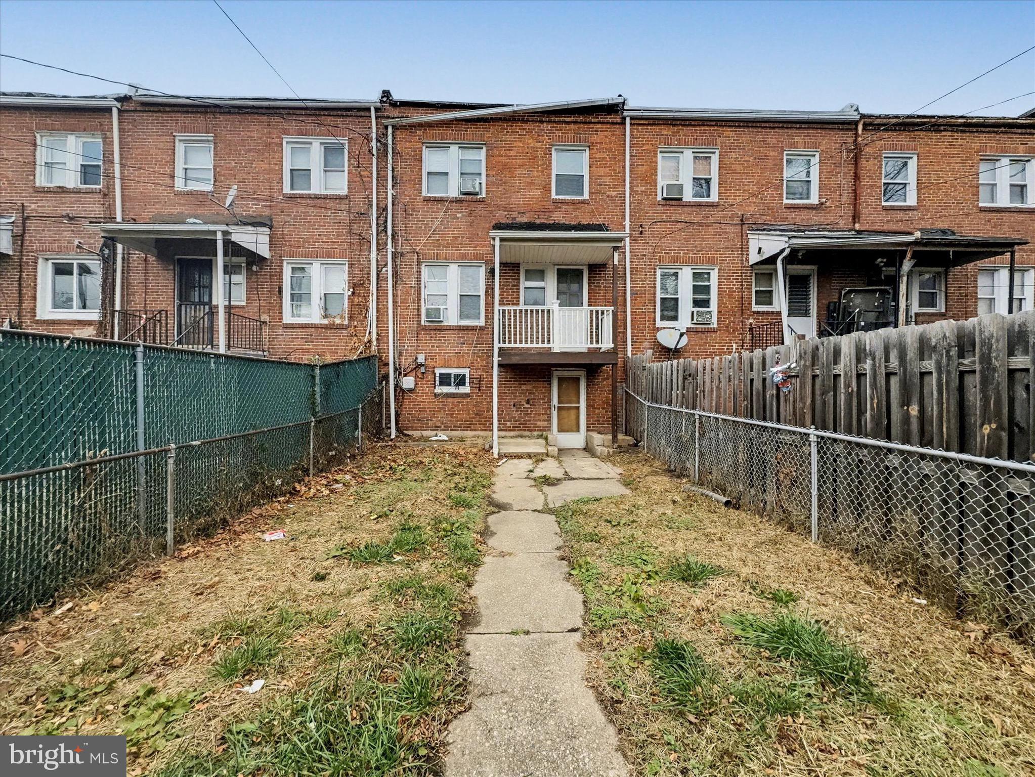 ROSEMONT - Residential