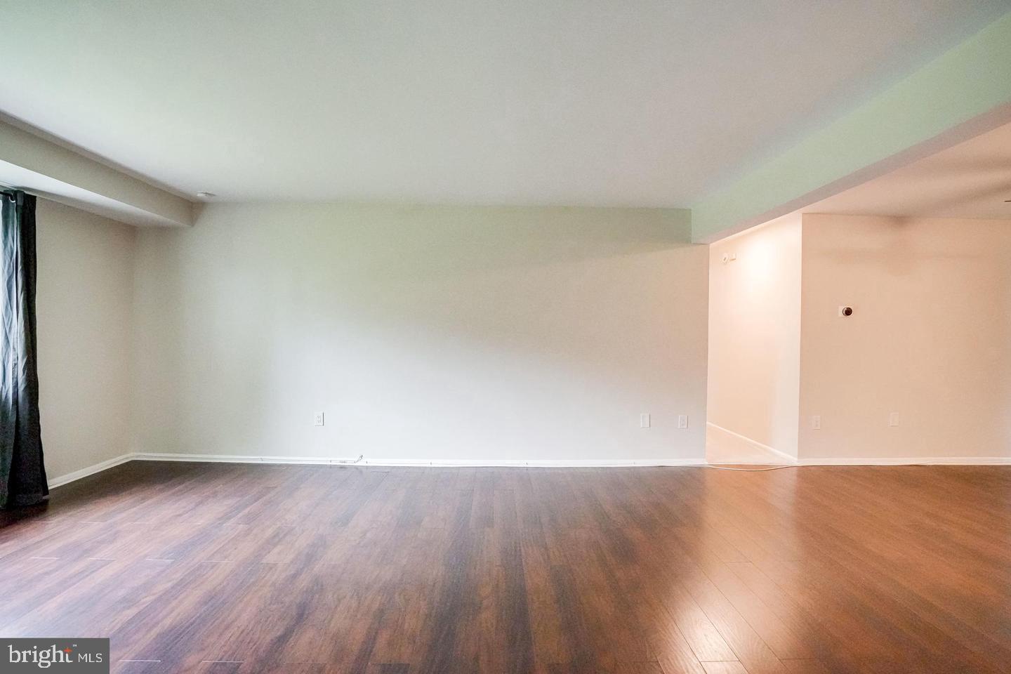 NEW CARROLLTON - Residential Lease