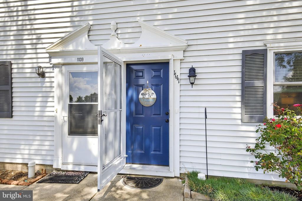 Photo of 1141 Cloverton Drive, COLUMBIA, PA 17512 (MLS # PALA2074562)