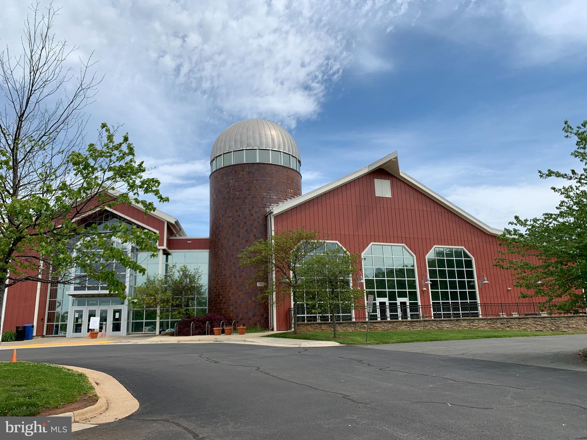 POTOMAC LAKES - Residential