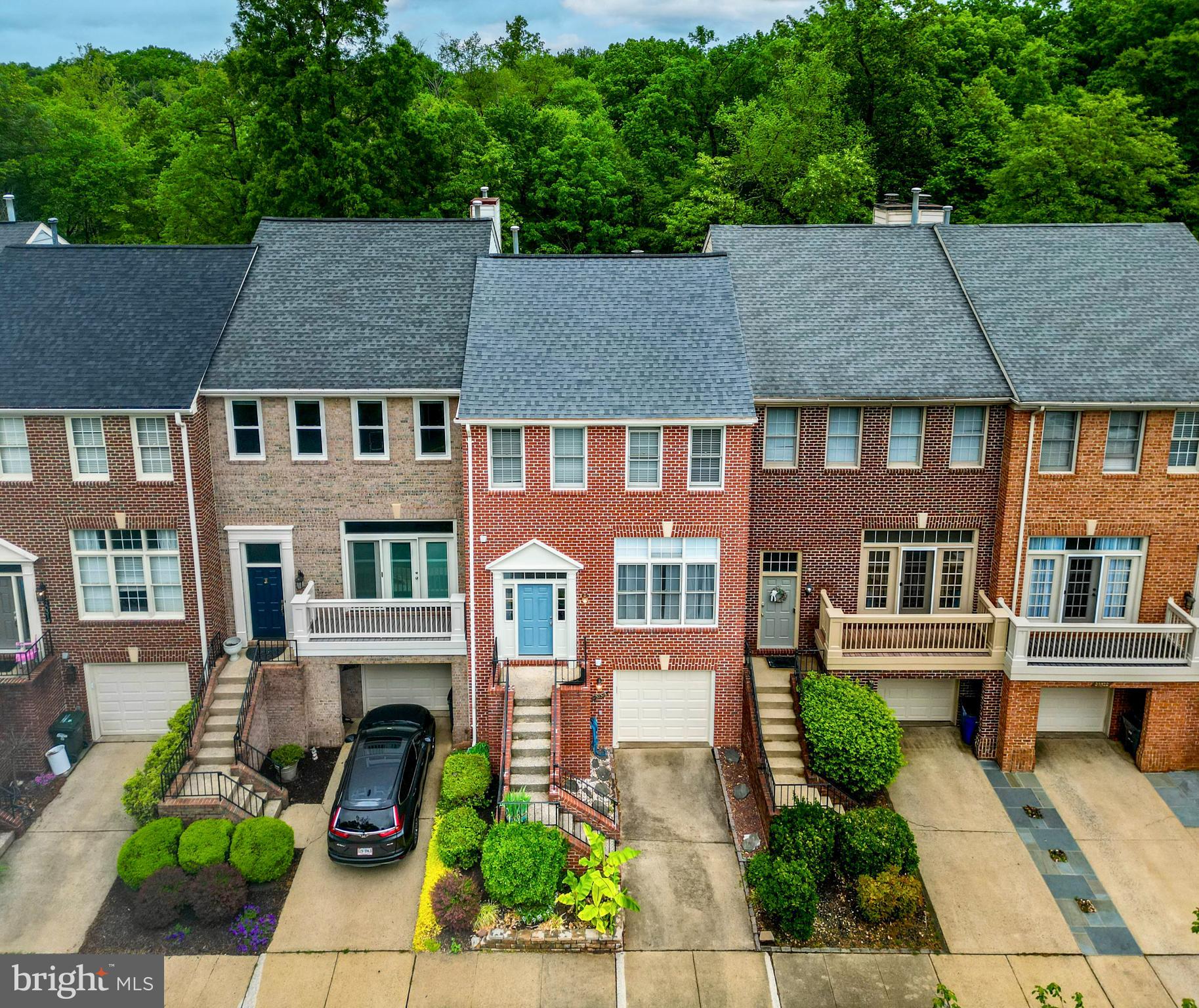 POTOMAC LAKES - Residential