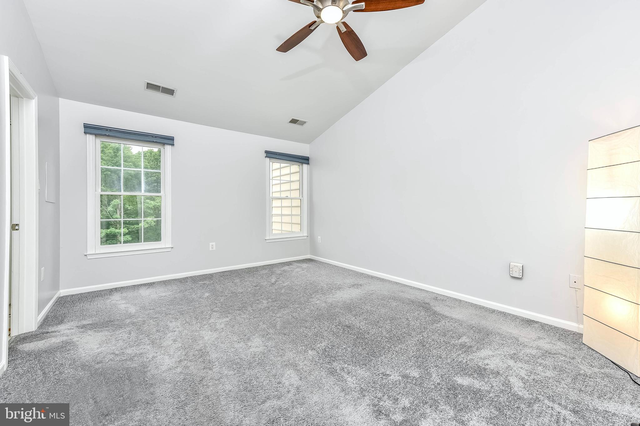 POTOMAC LAKES - Residential