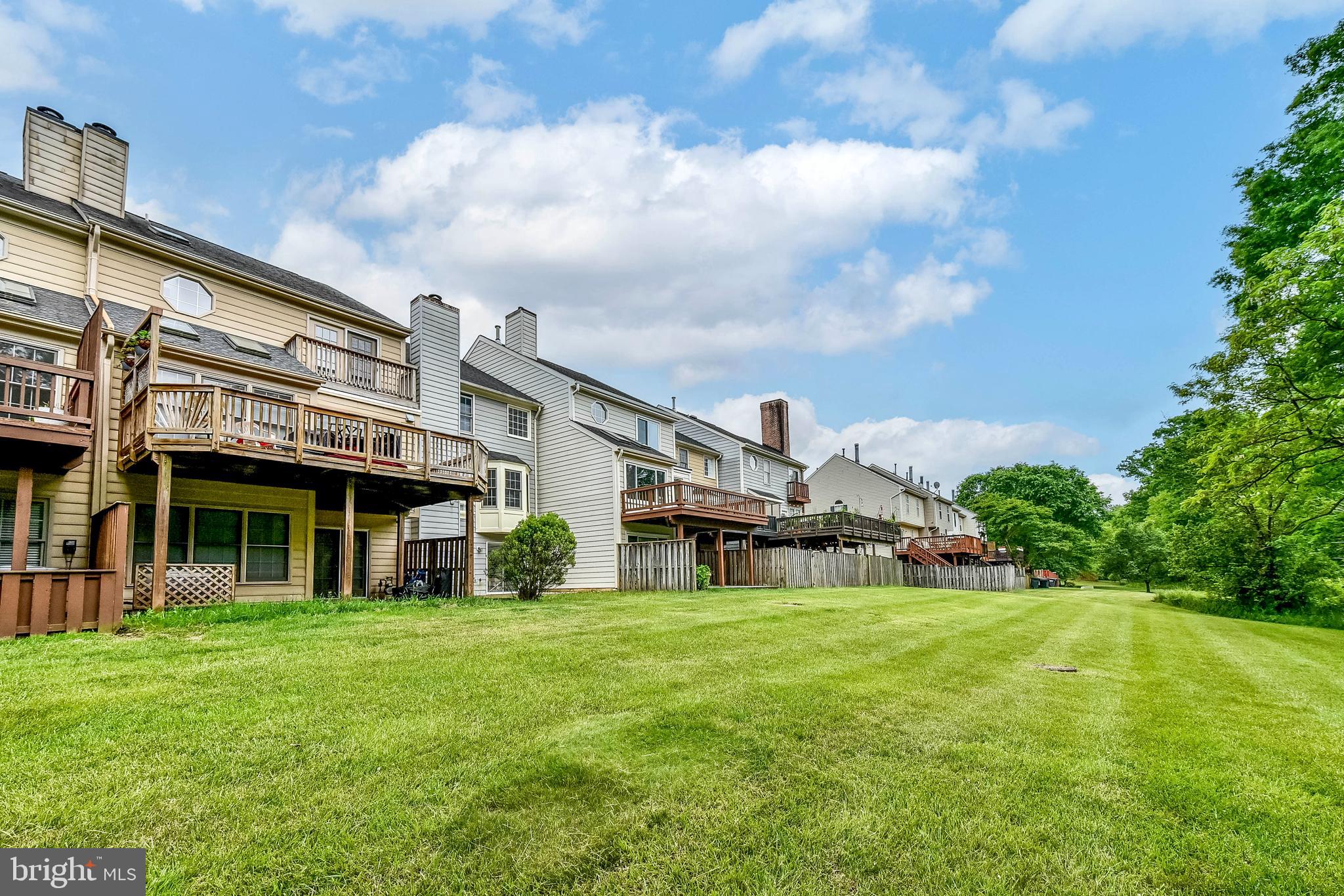 POTOMAC LAKES - Residential