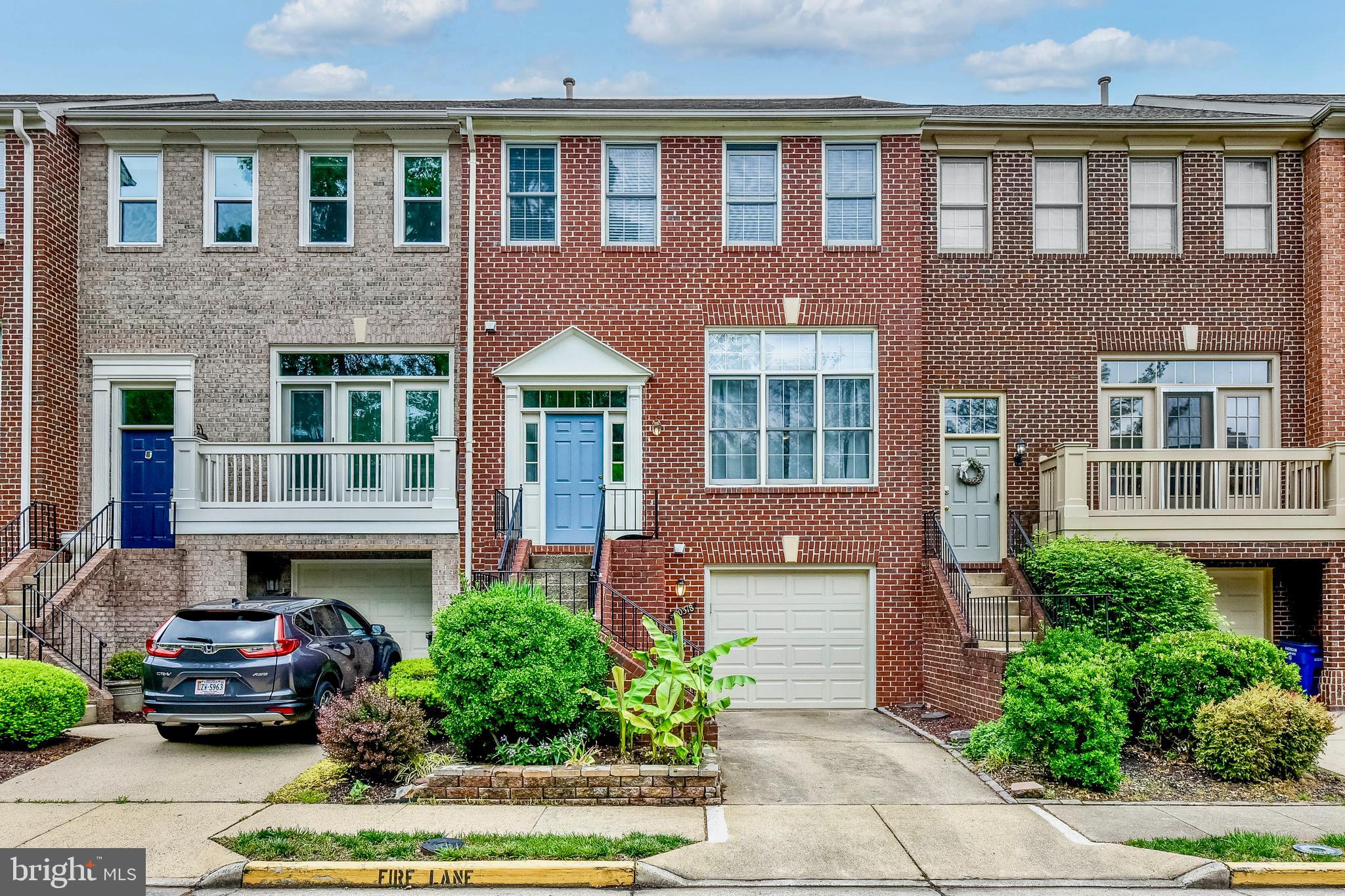 POTOMAC LAKES - Residential