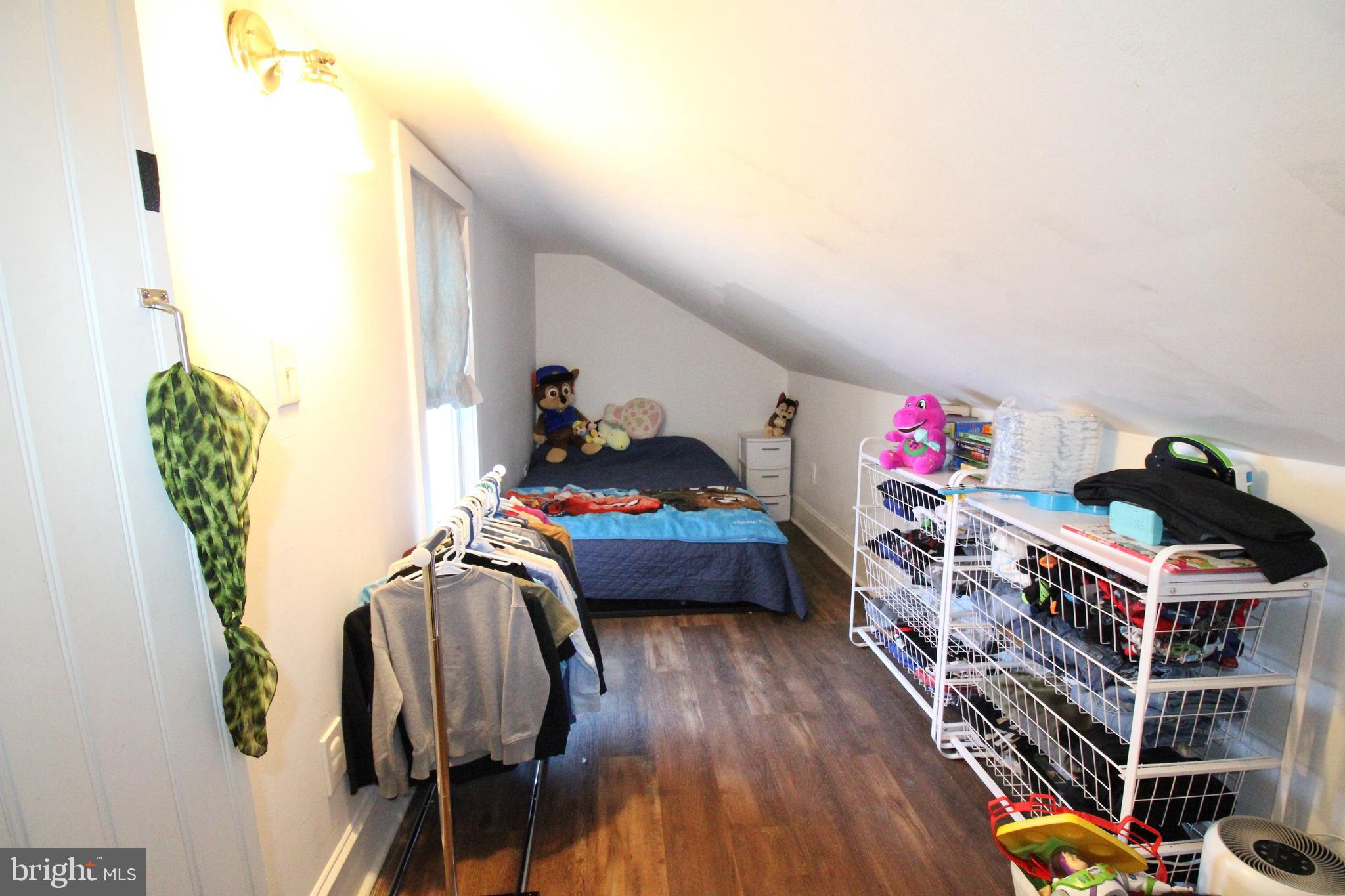 CABBAGE HILL - Residential