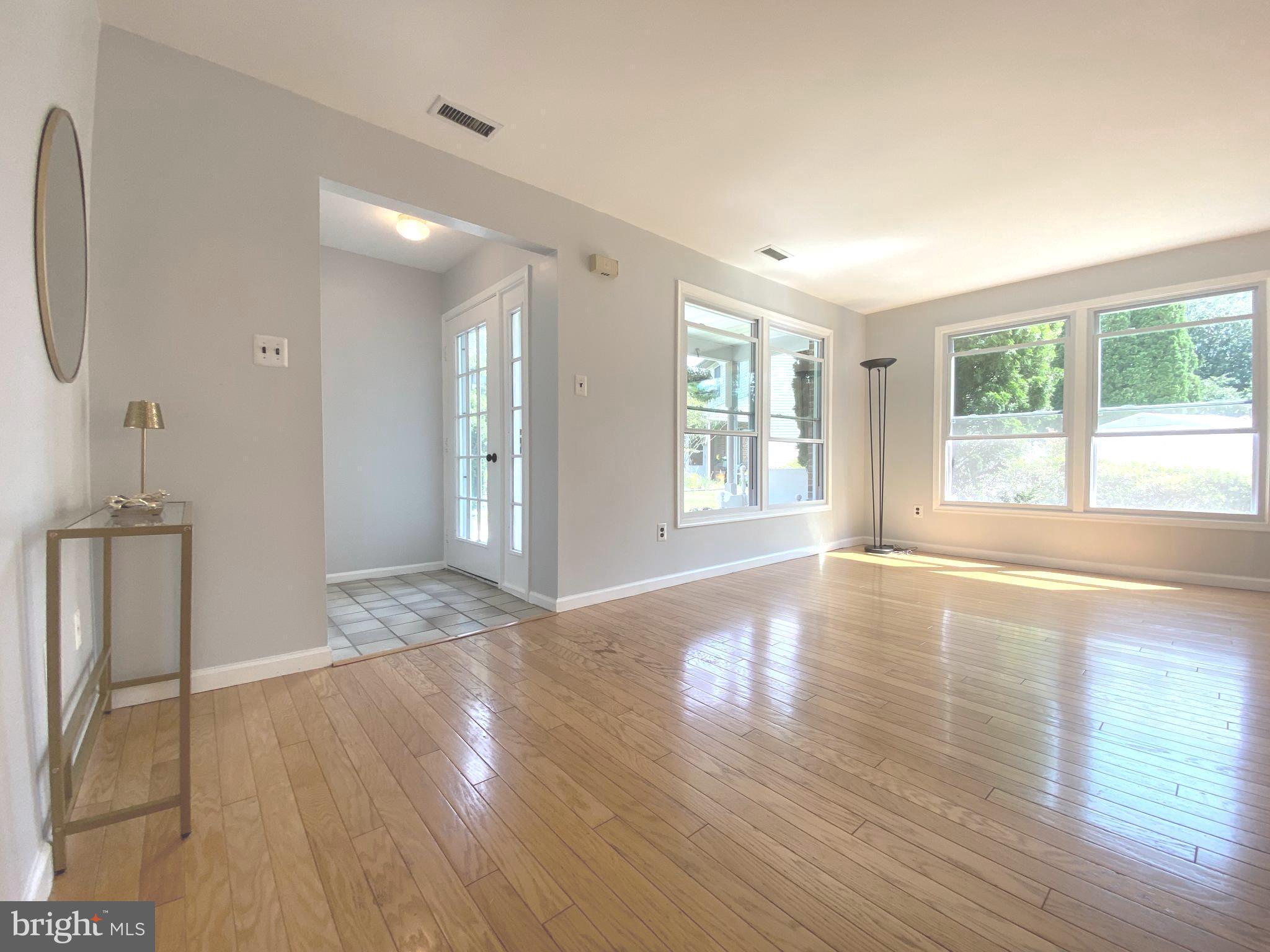 336 TALL MEADOW LANE