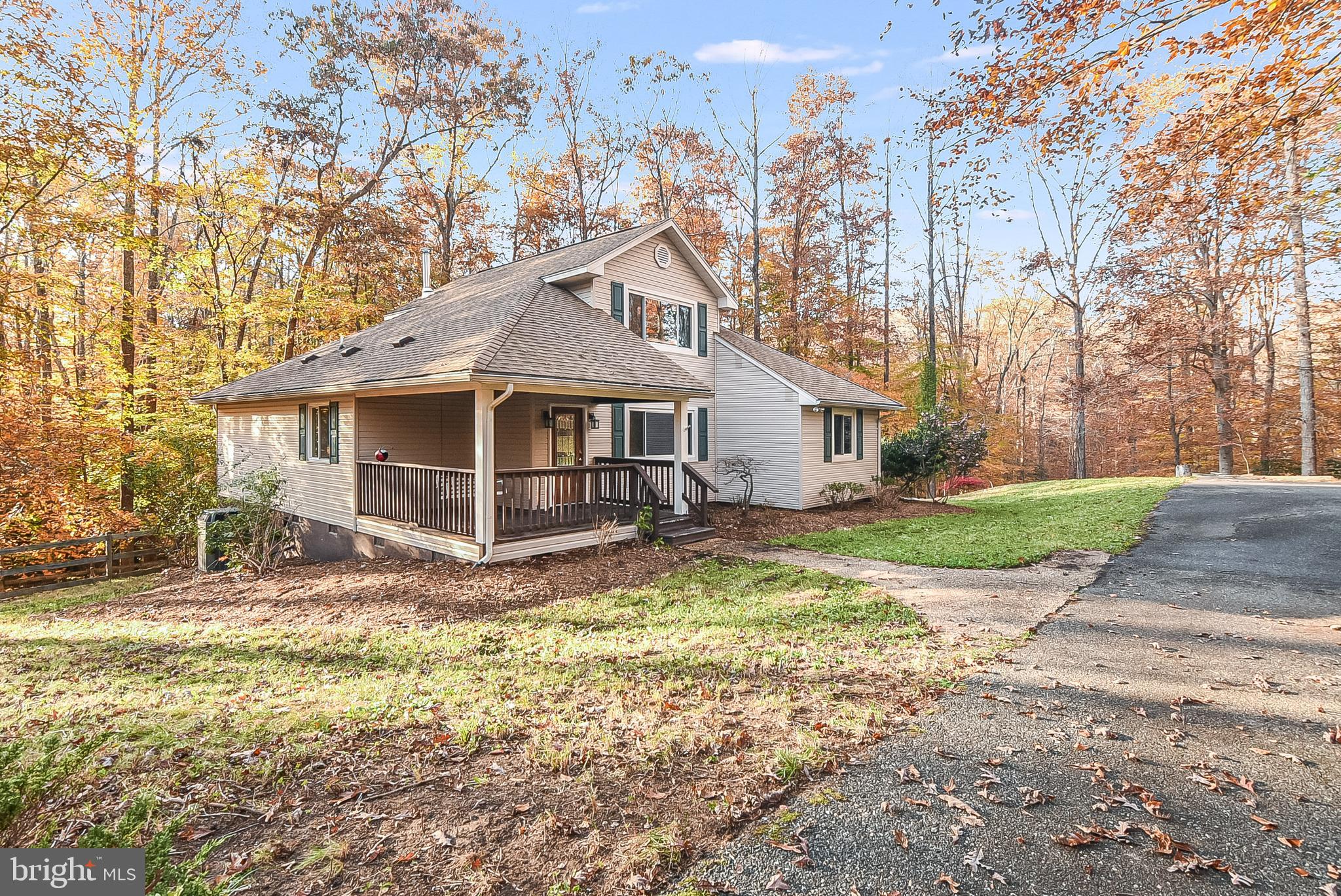 PRESIDENTIAL LAKES - Residential