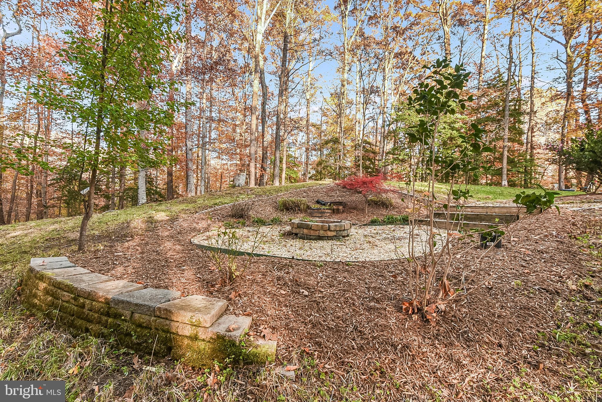 PRESIDENTIAL LAKES - Residential