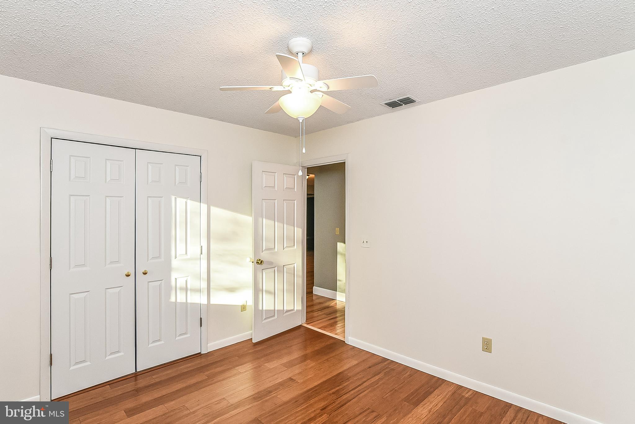 PRESIDENTIAL LAKES - Residential