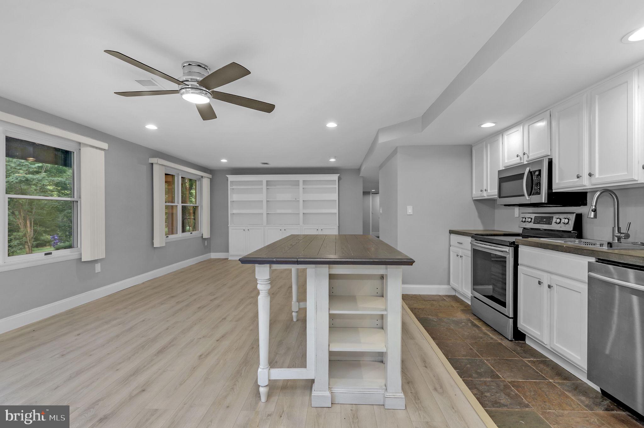 CATTAIL CREEK - Residential