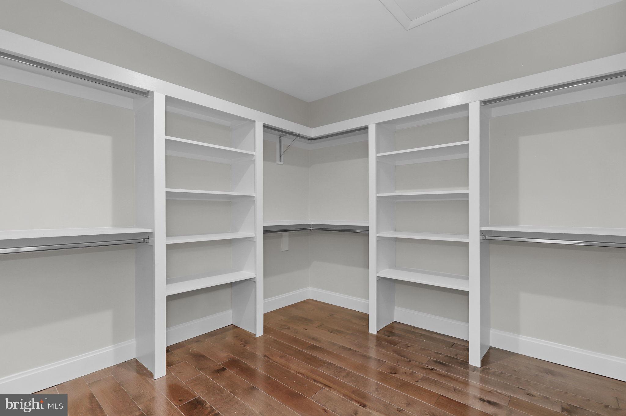 CATTAIL CREEK - Residential