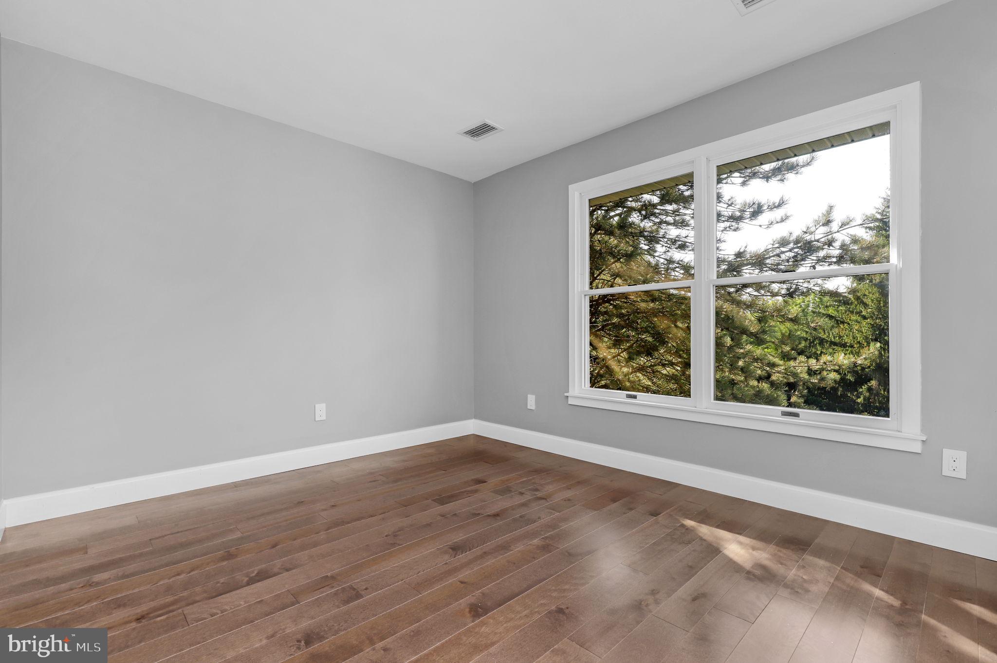 CATTAIL CREEK - Residential