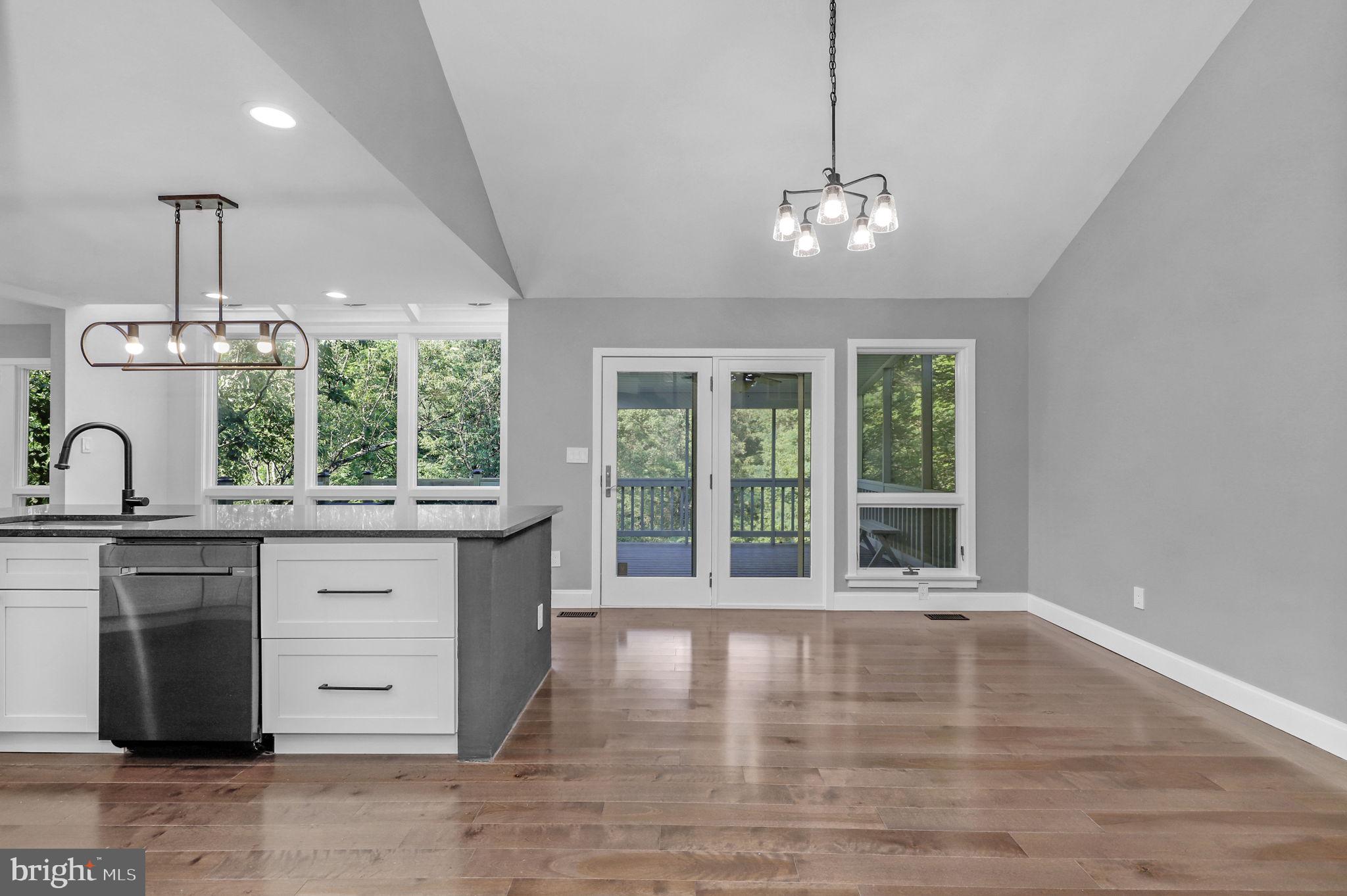 CATTAIL CREEK - Residential