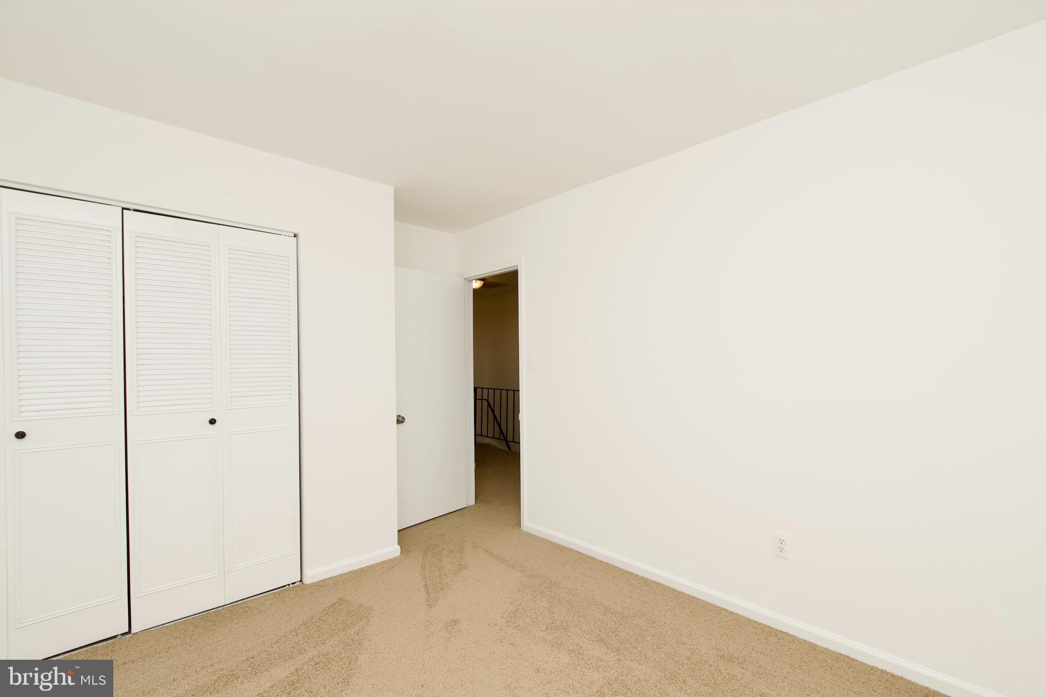 CROFTON MEWS CONDO - Residential