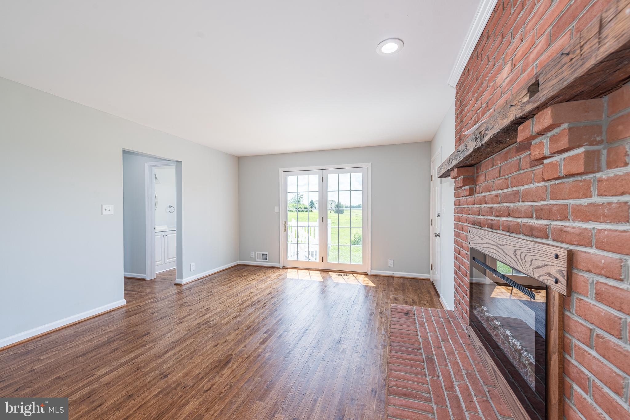 MAYBERRY - Residential