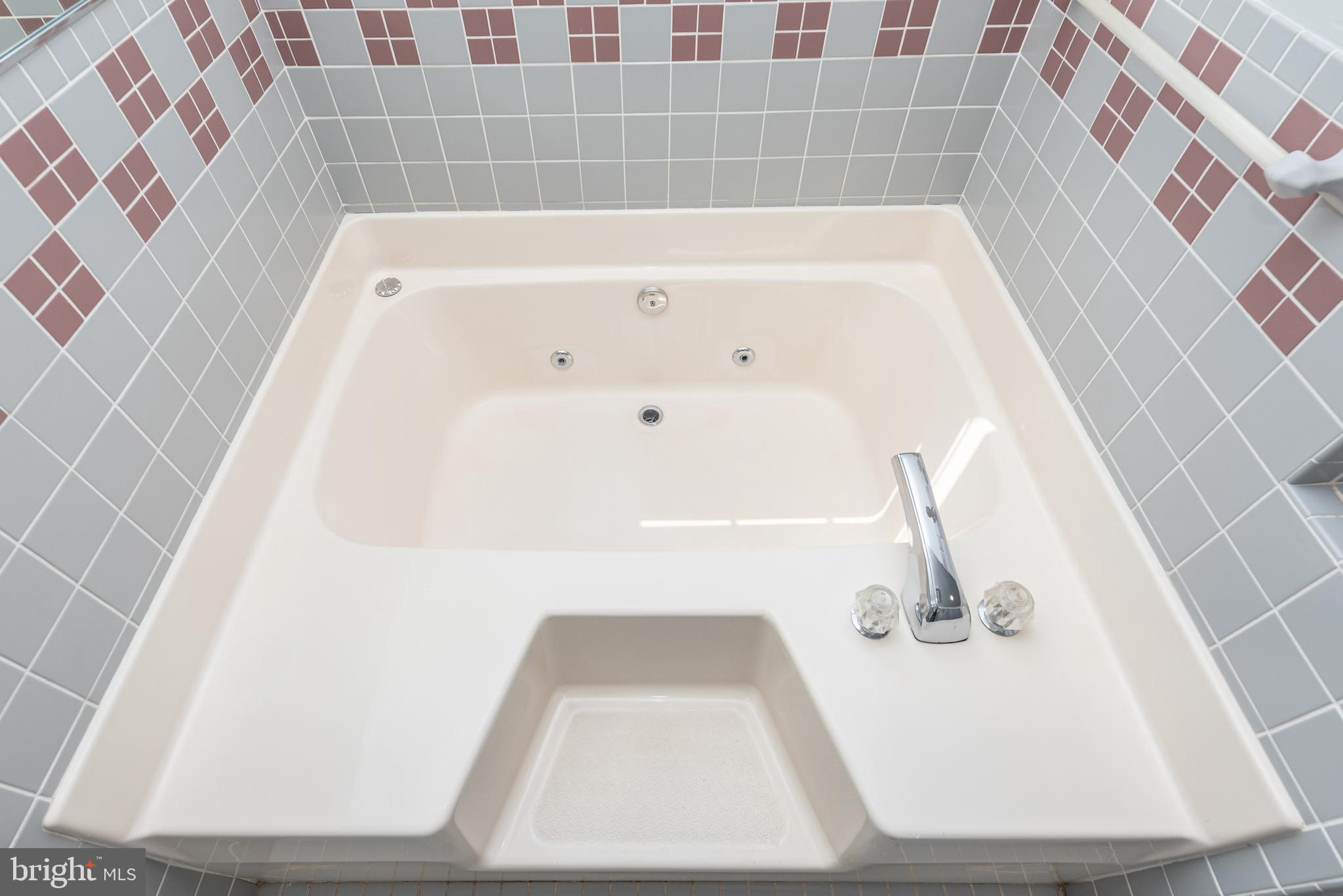 MAYBERRY - Residential