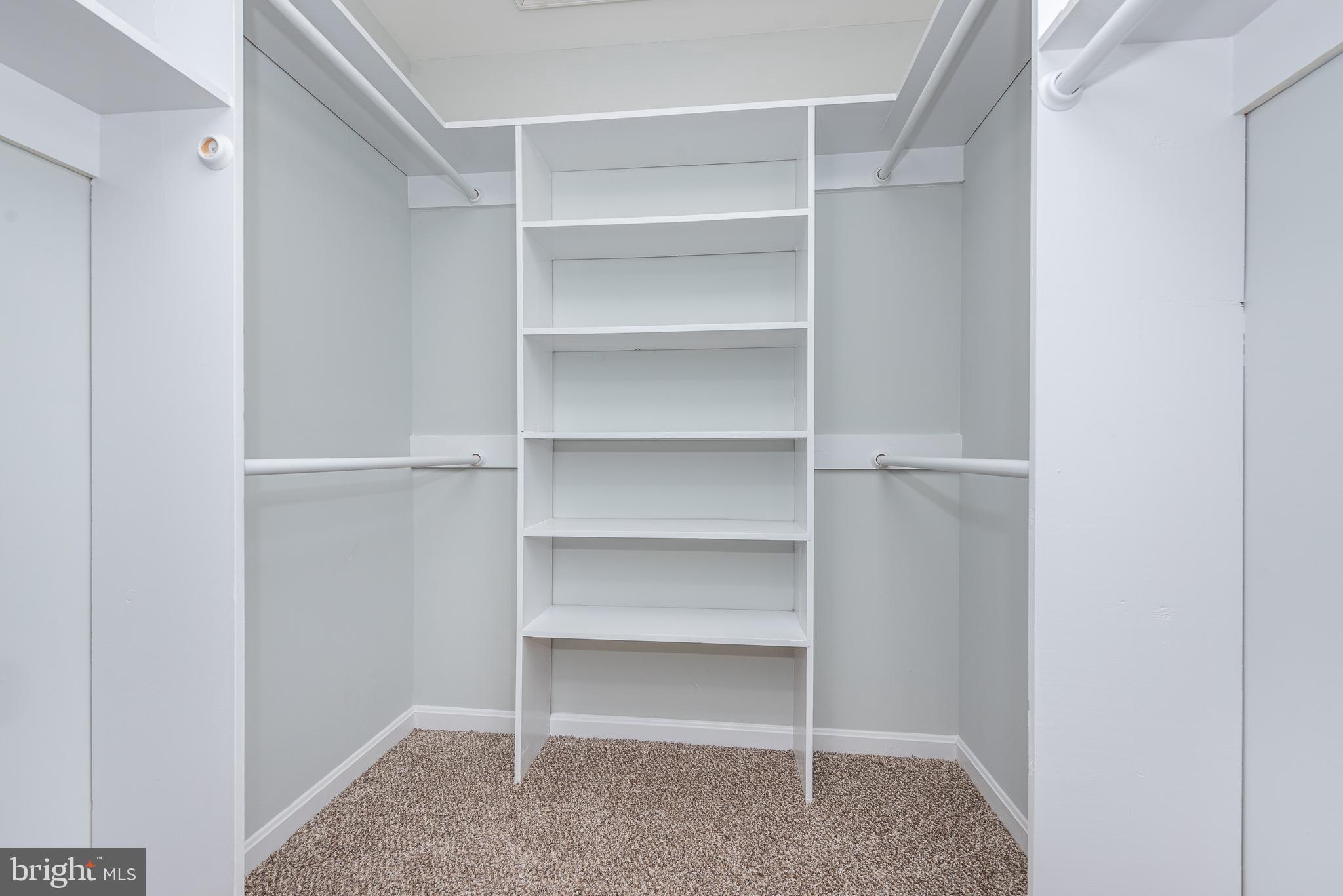 MAYBERRY - Residential