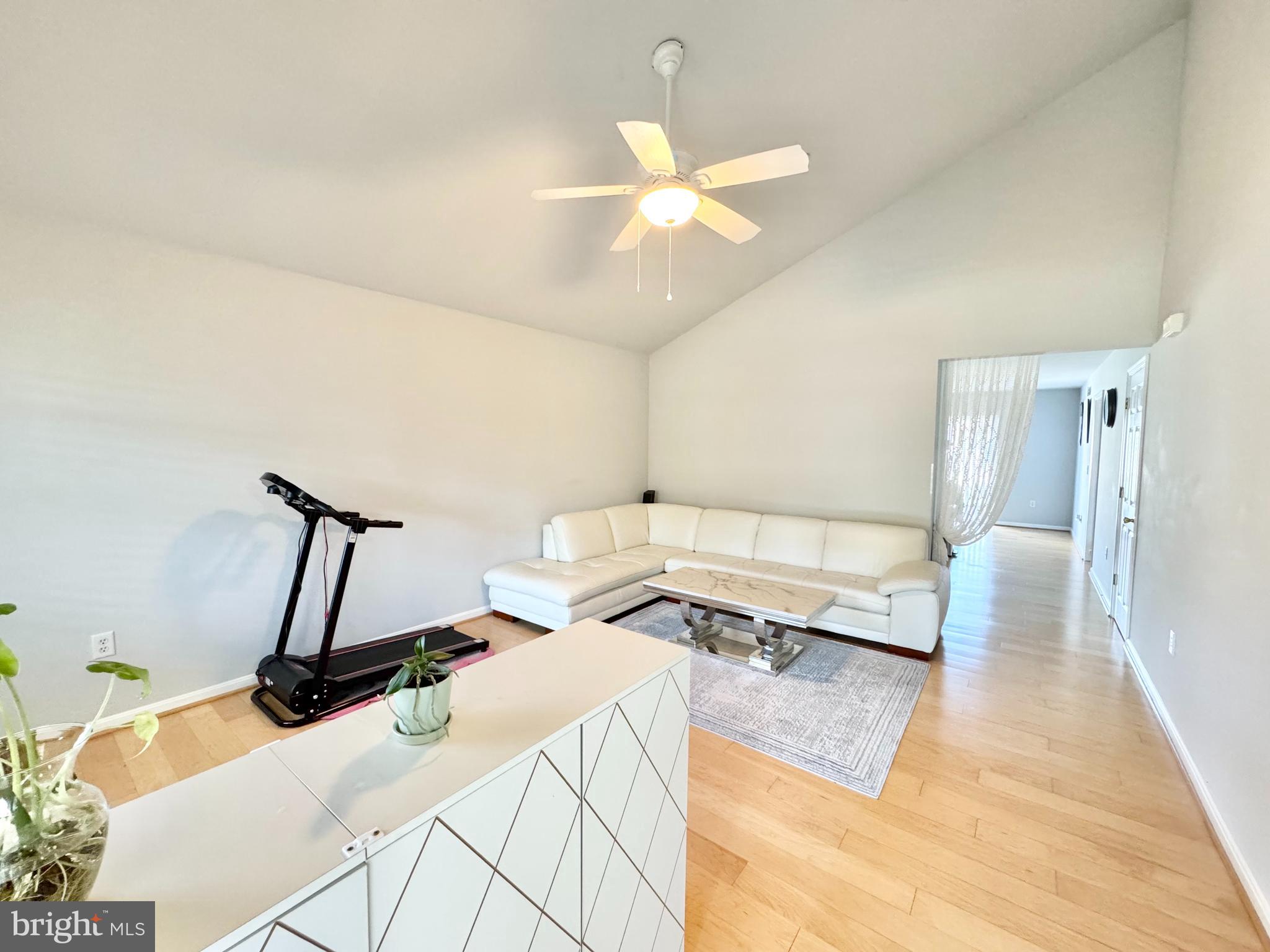 VILLAGES AT PARSONS LAKE - Residential