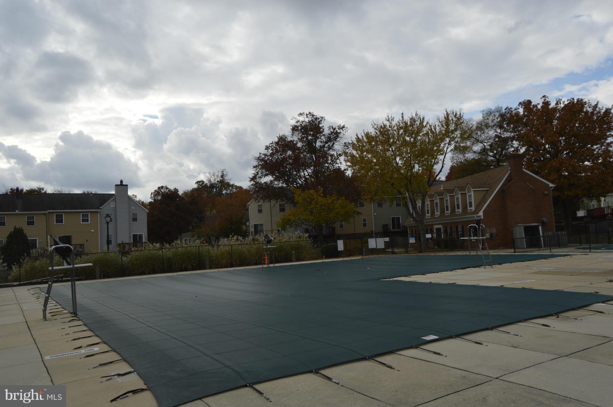 ARBORY CONDO-PHASE 7> - Residential