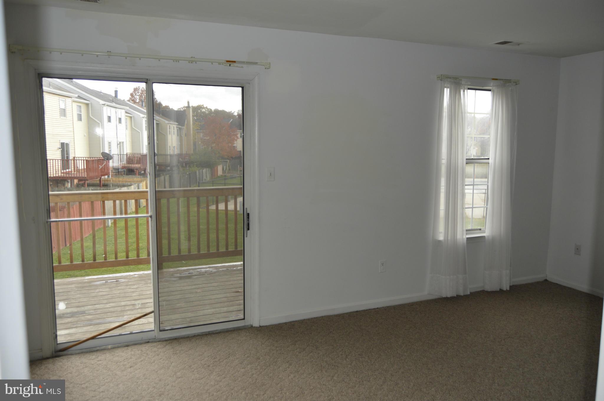 ARBORY CONDO-PHASE 7> - Residential