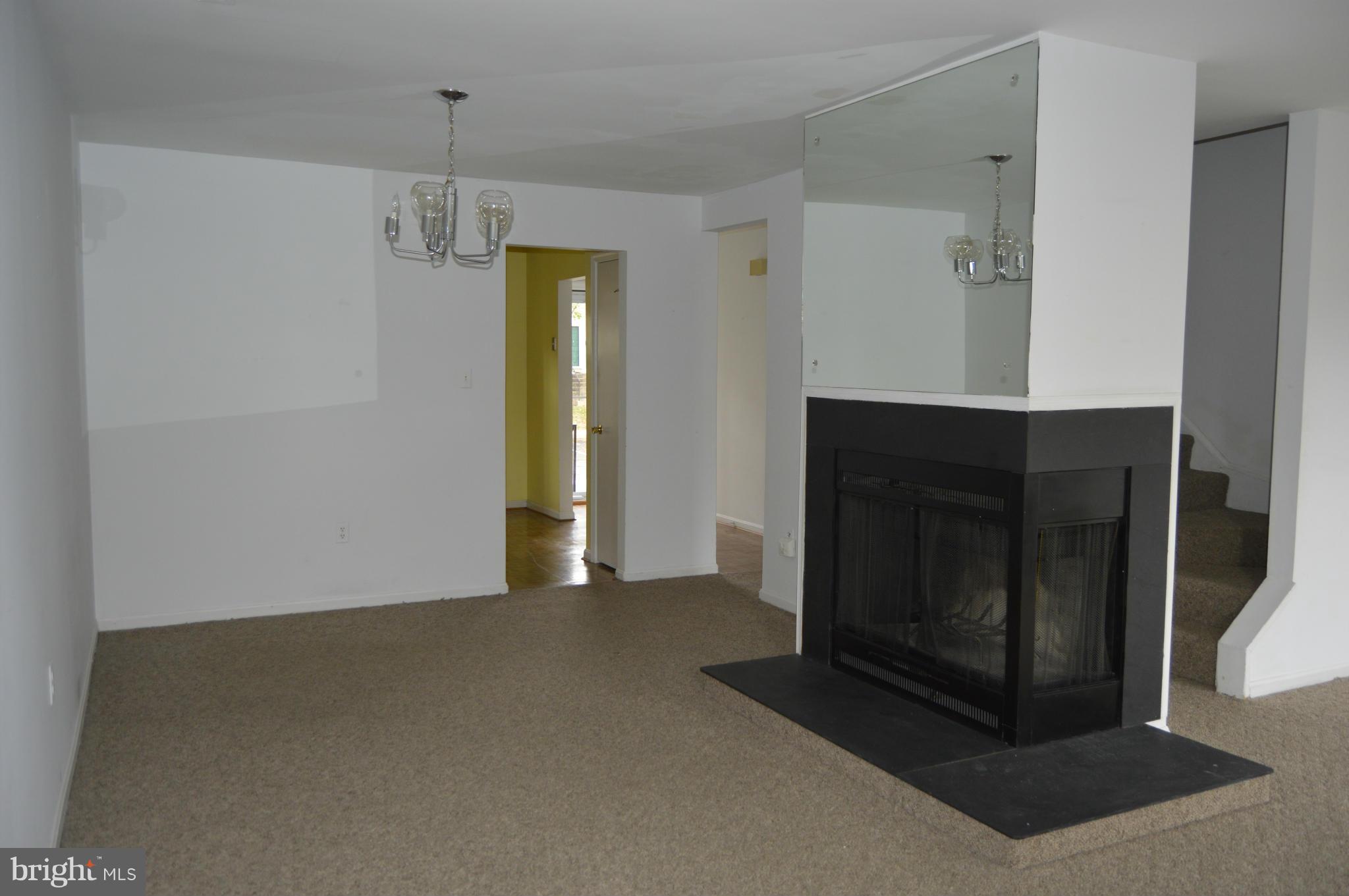 ARBORY CONDO-PHASE 7> - Residential