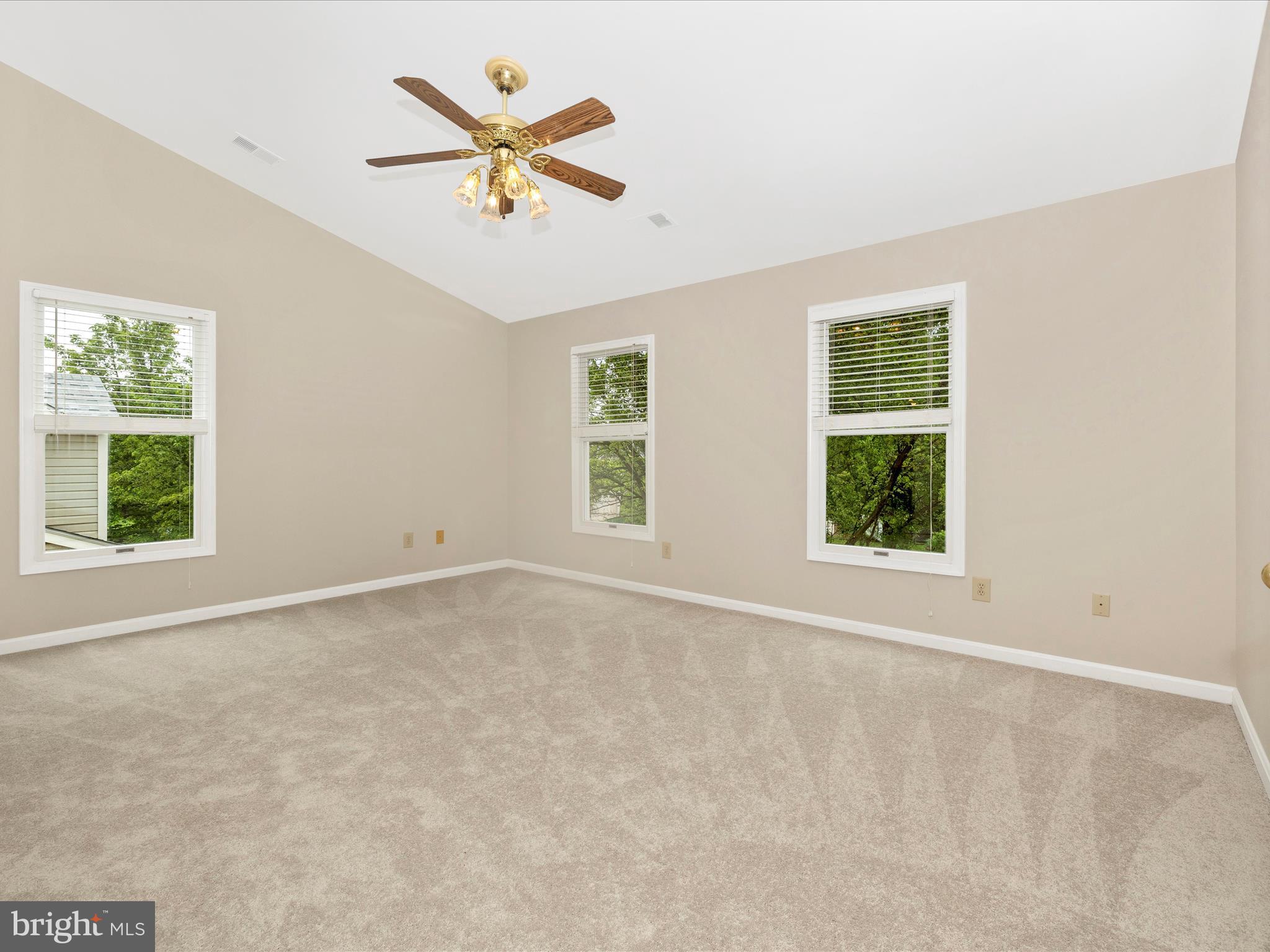 MANCHESTER FARM - Residential