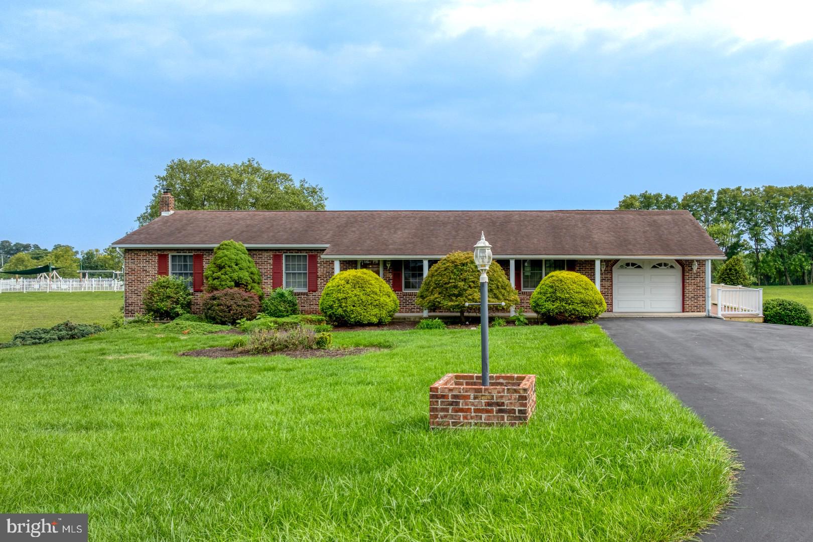 201 KELLEY COURT