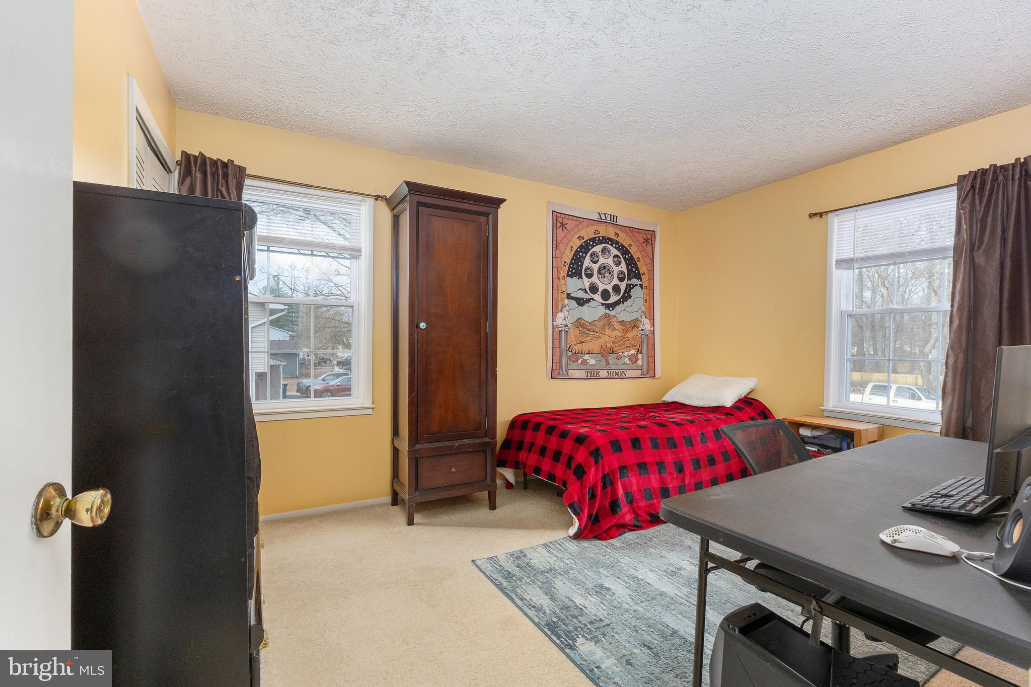 WAVERLY VILLAGE - Residential