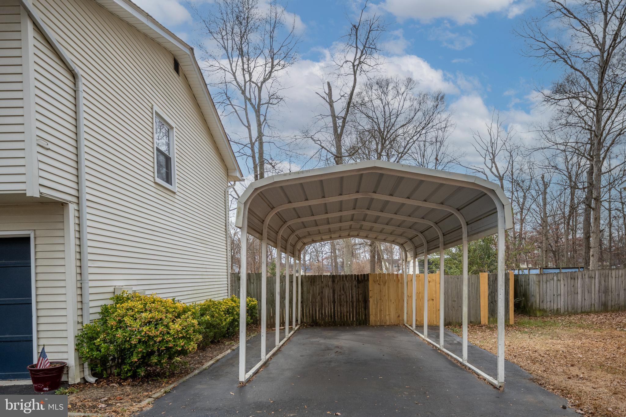 WAVERLY VILLAGE - Residential