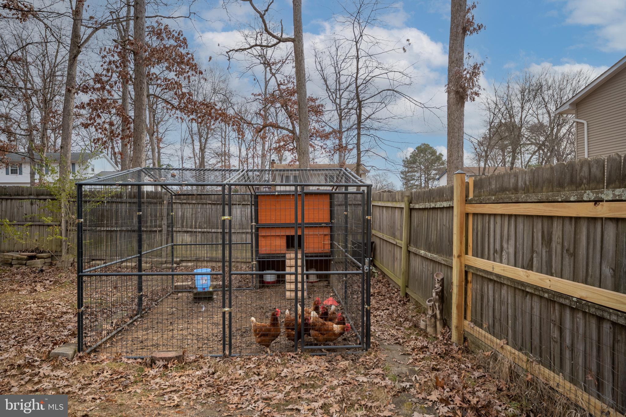 WAVERLY VILLAGE - Residential