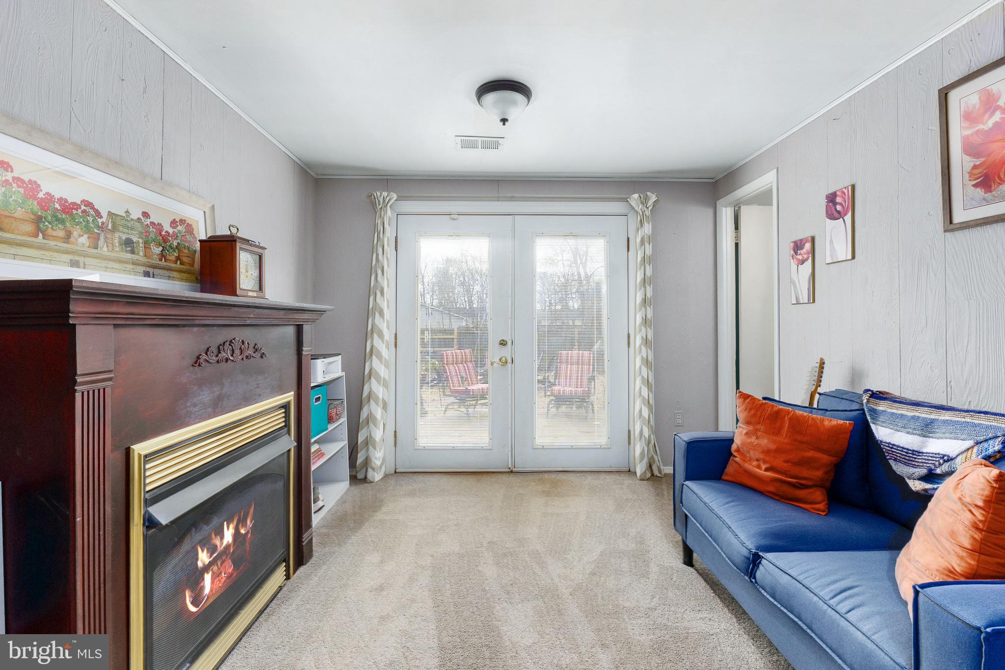 WAVERLY VILLAGE - Residential