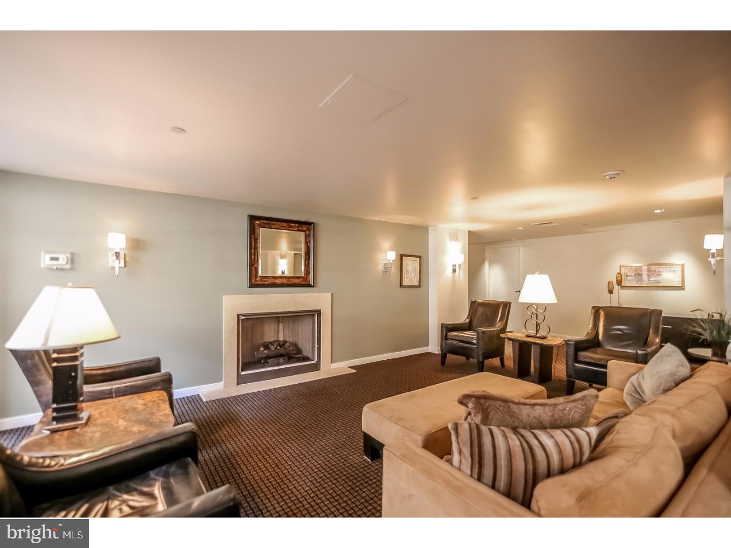 RITTENHOUSE SQUARE - Residential Lease