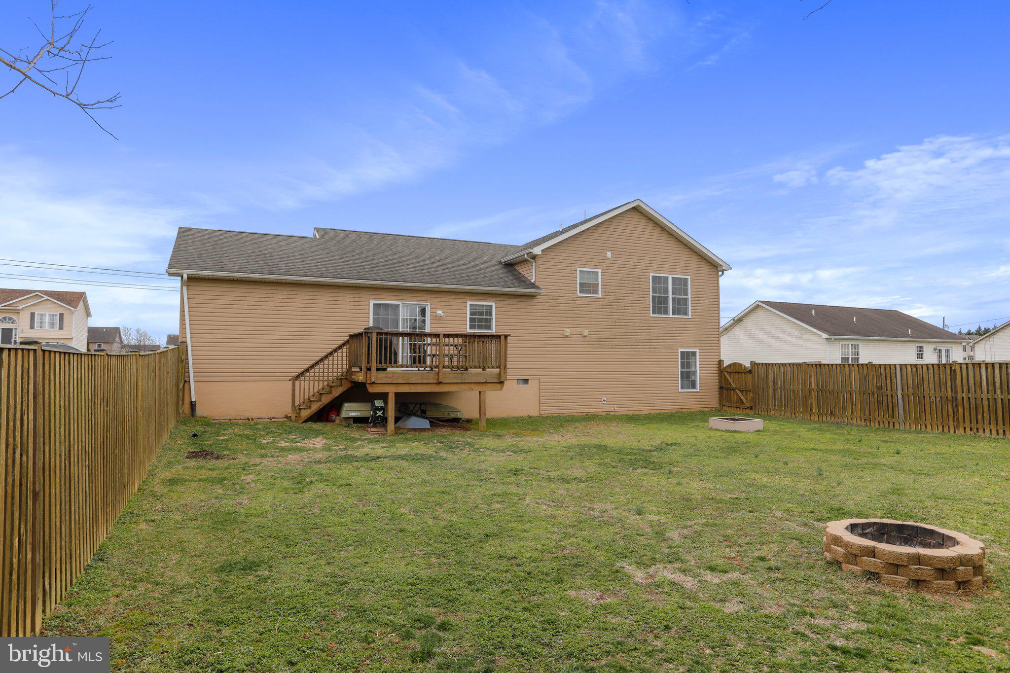 ELIZABETH STATION - Residential