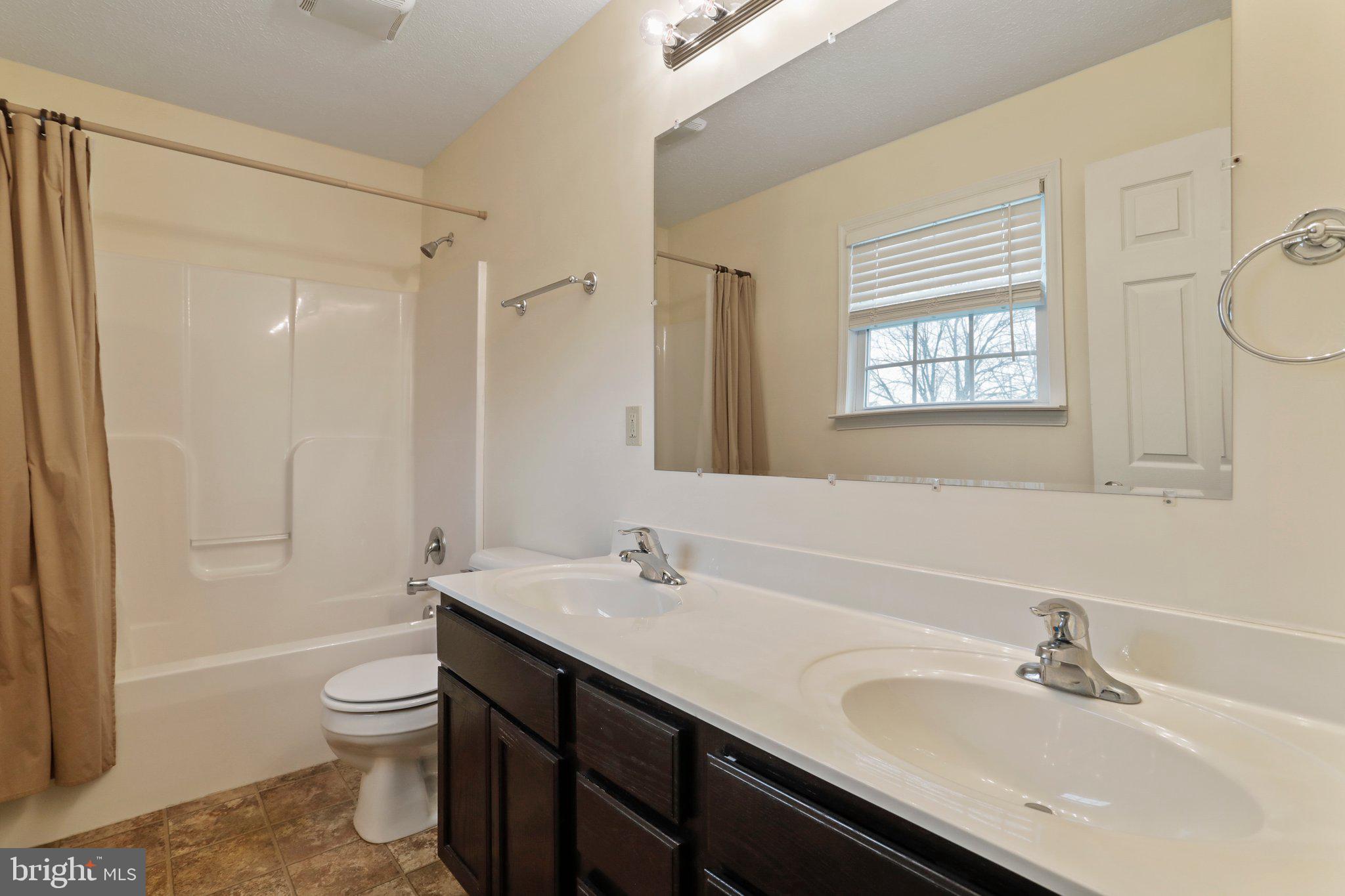 ELIZABETH STATION - Residential