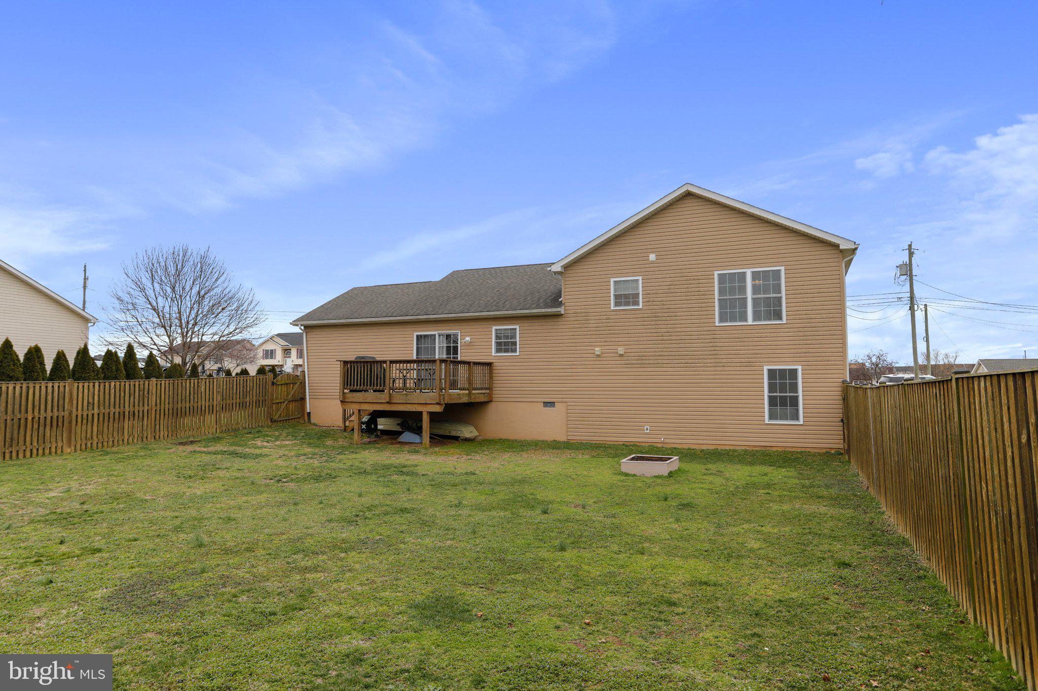 ELIZABETH STATION - Residential