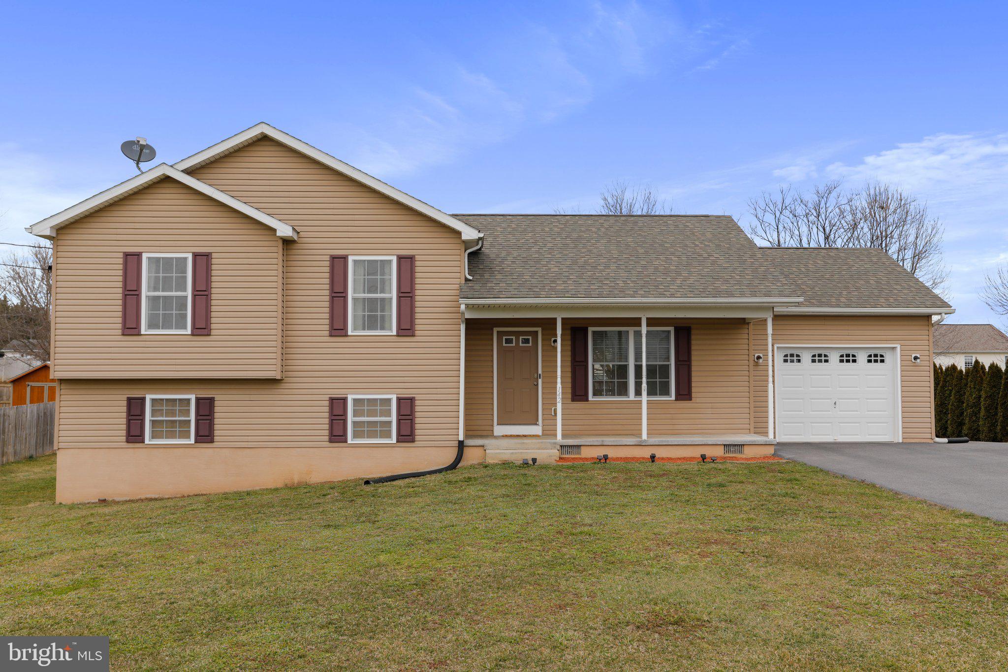 ELIZABETH STATION - Residential