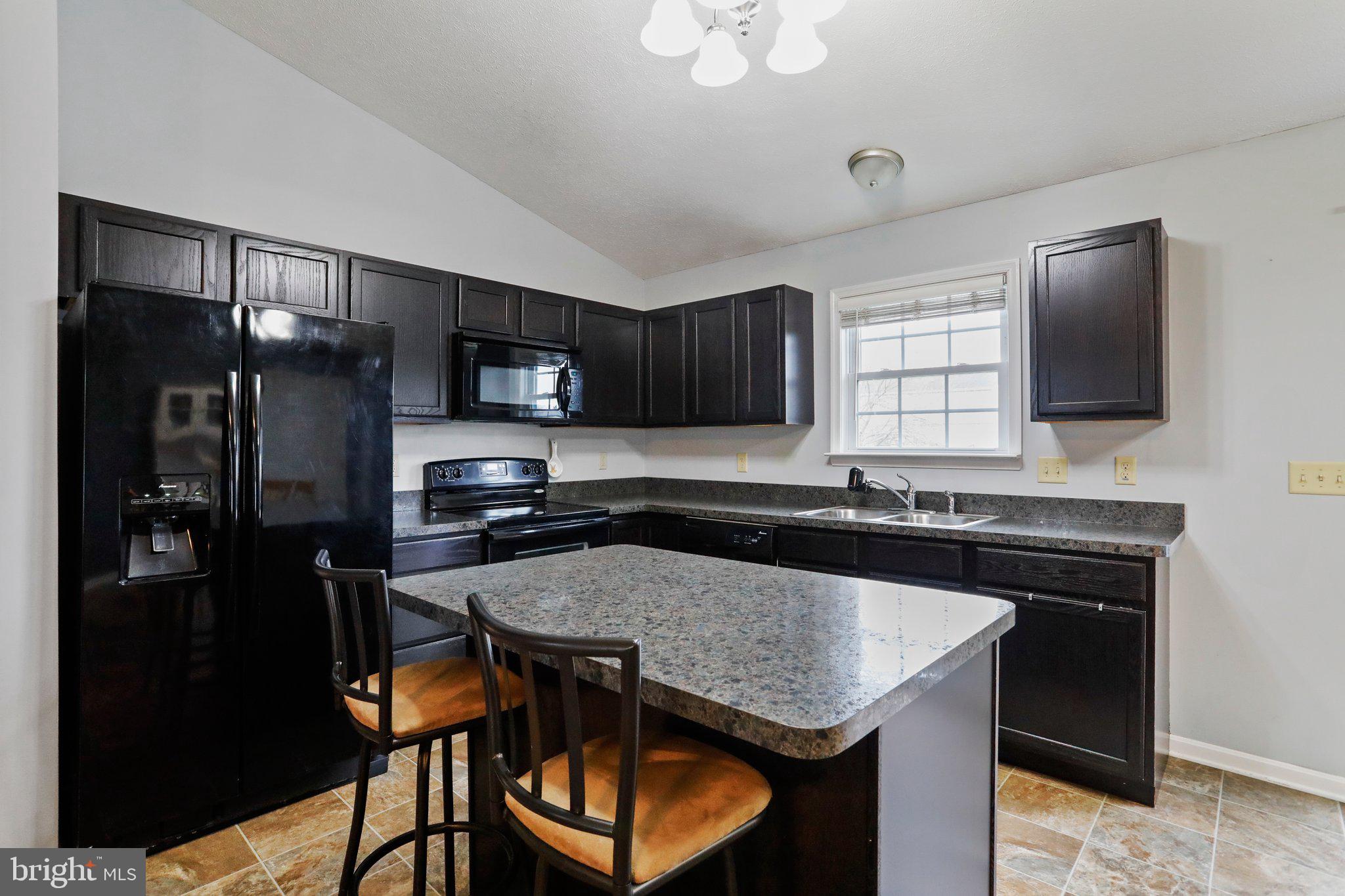 ELIZABETH STATION - Residential