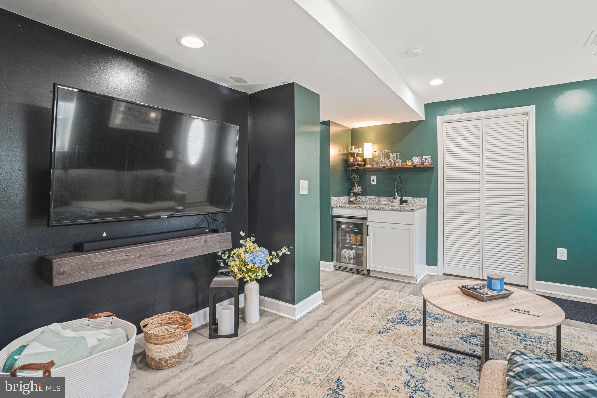 FAIRMOUNT HEIGHTS - Residential