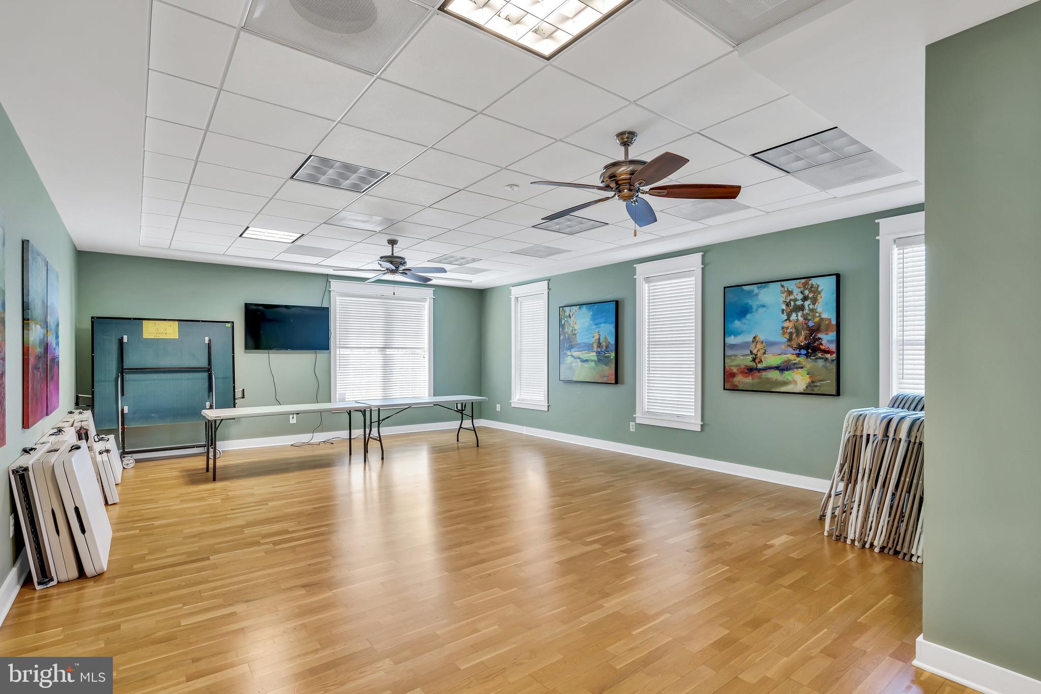 REGENCY AT ASHBURN - Residential