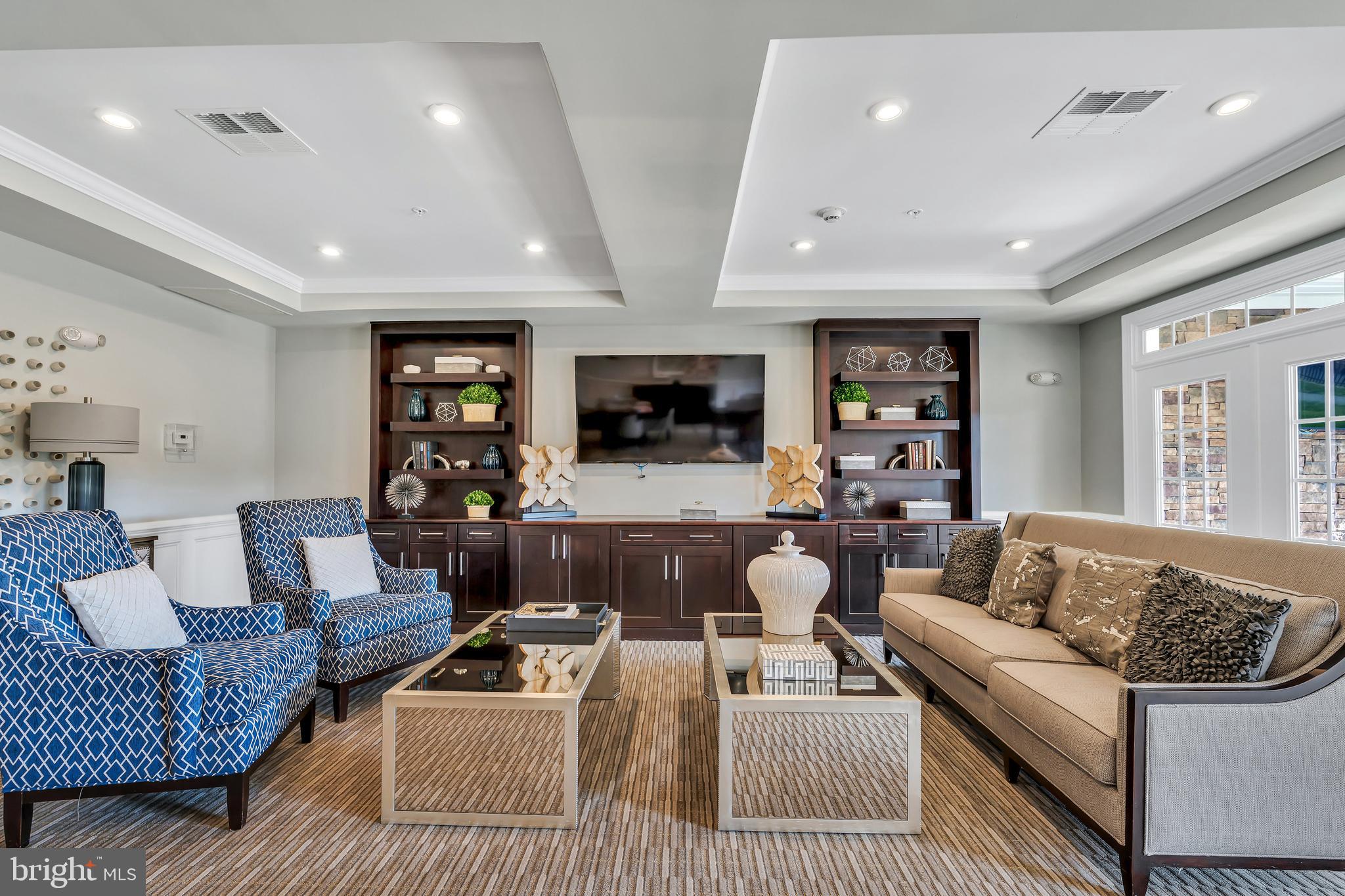 REGENCY AT ASHBURN - Residential