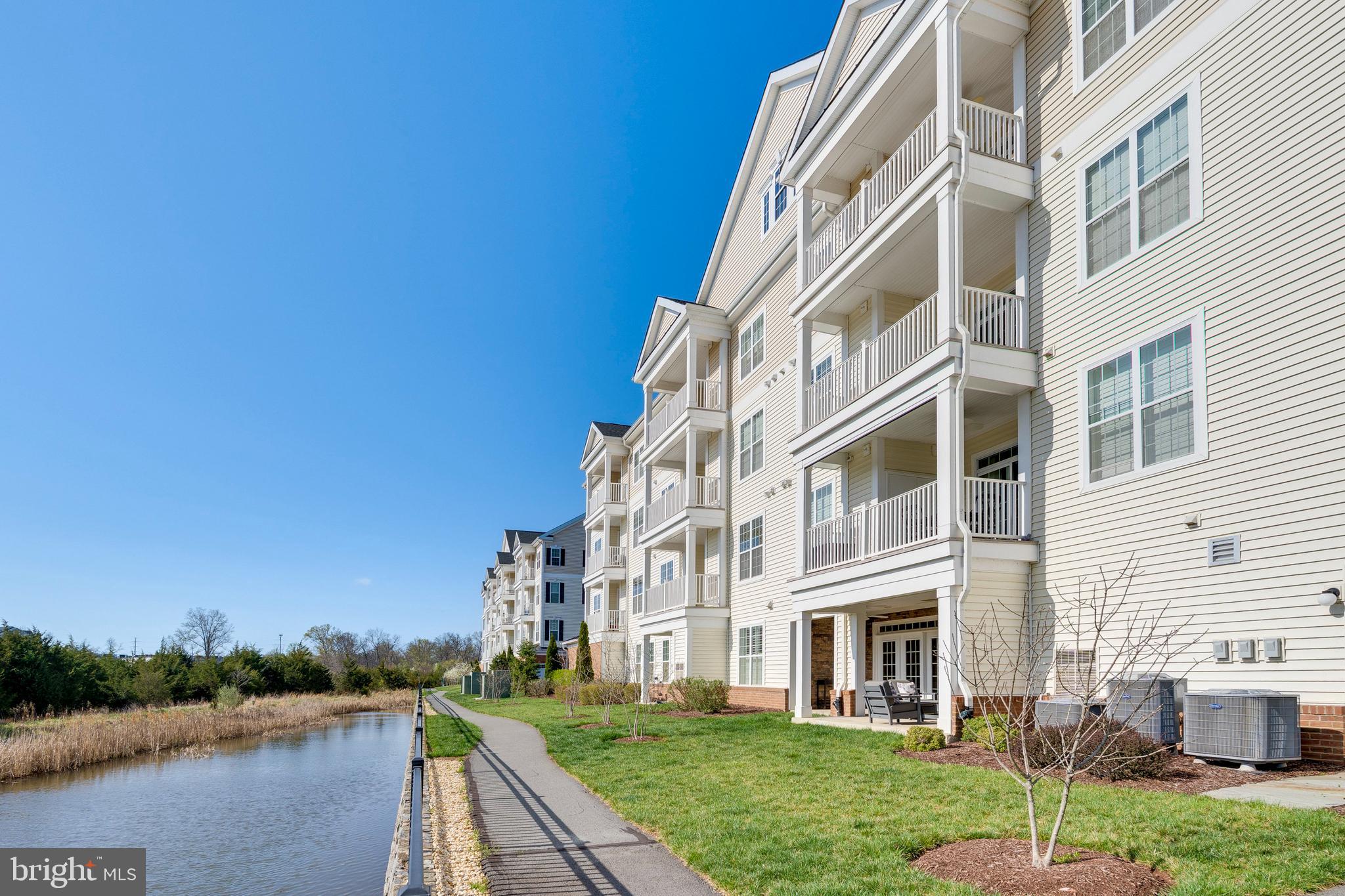 REGENCY AT ASHBURN - Residential