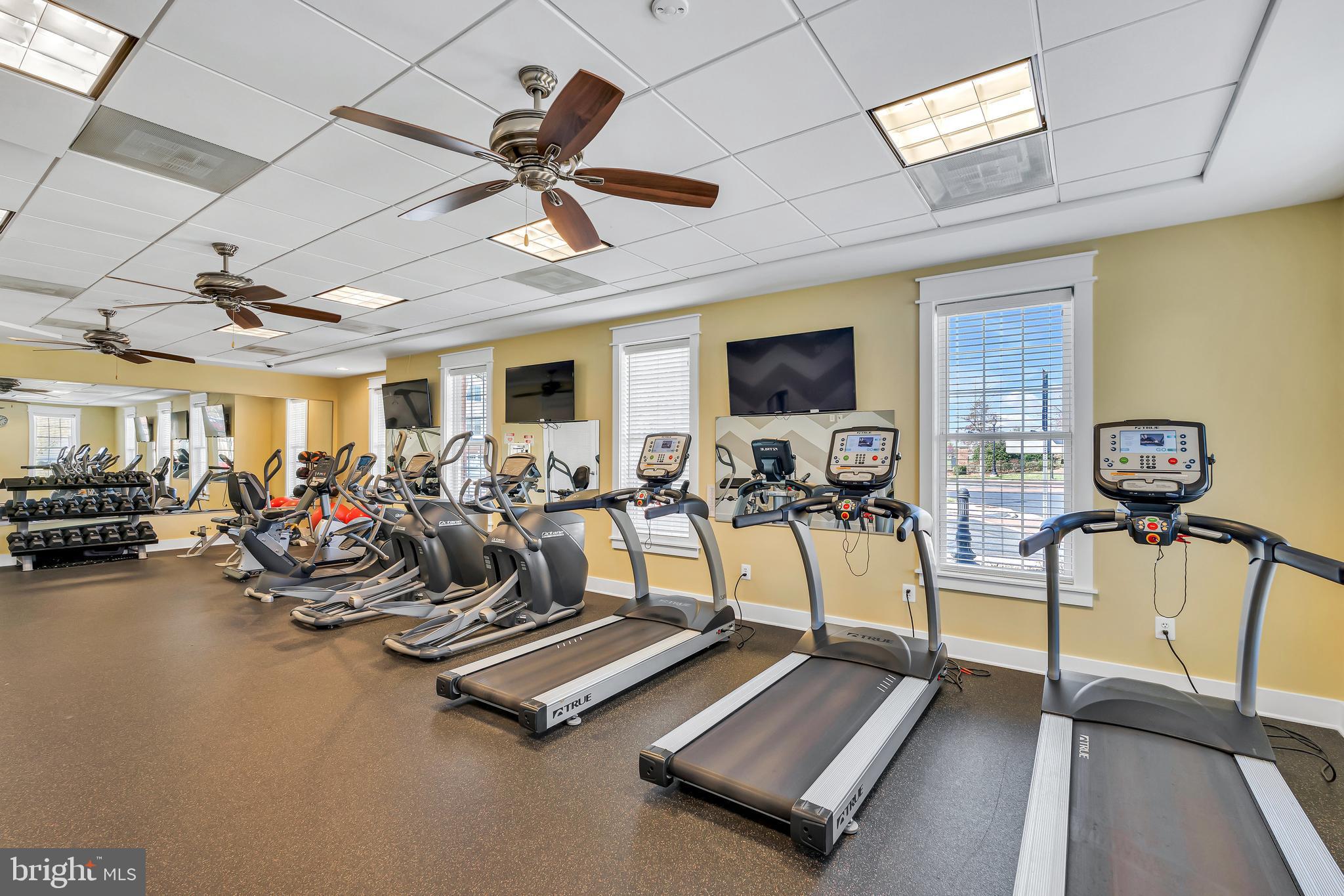 REGENCY AT ASHBURN - Residential