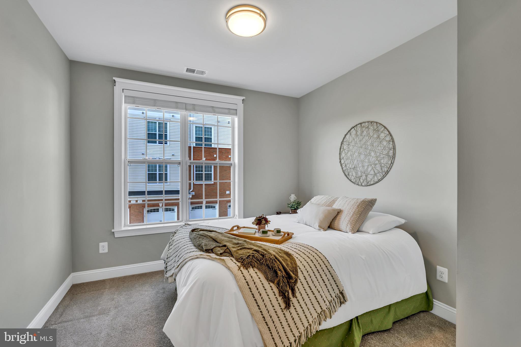 REGENCY AT ASHBURN - Residential