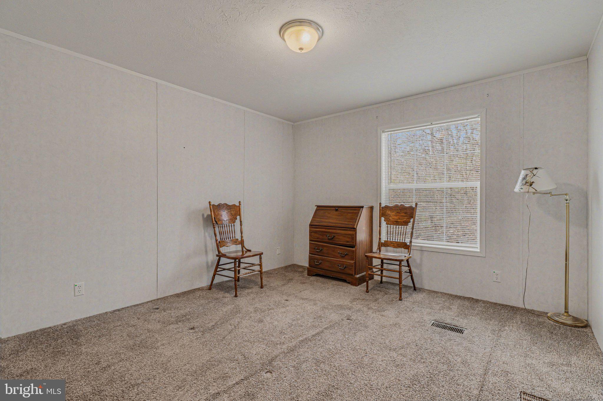 LAKEVIEW COUNTRY ESTATES - Residential