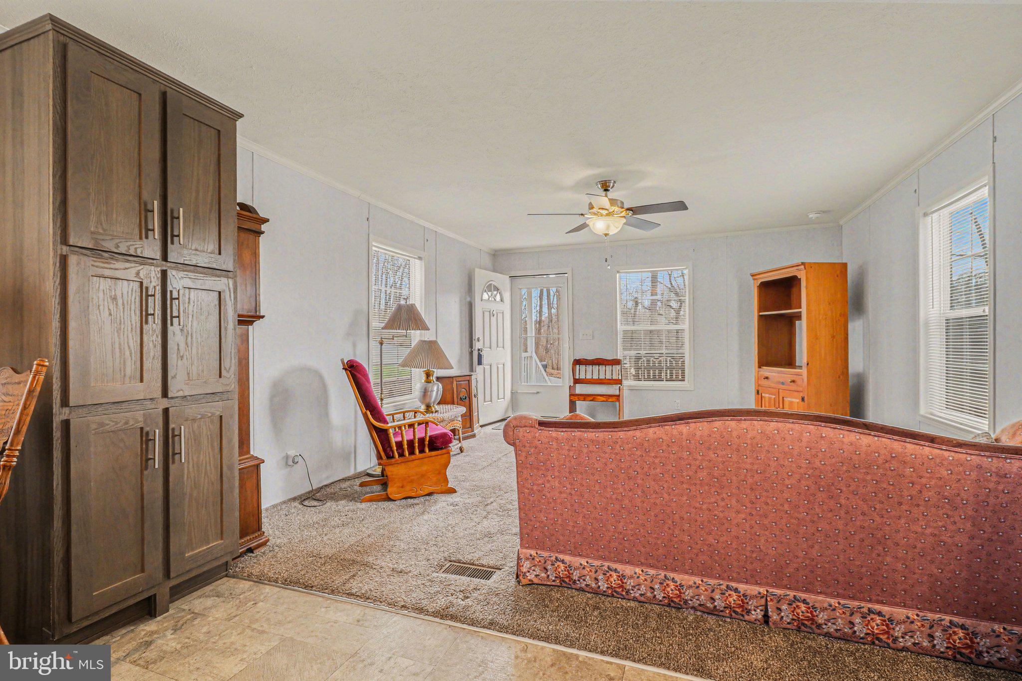 LAKEVIEW COUNTRY ESTATES - Residential