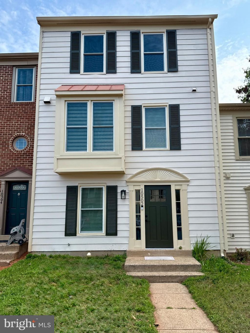 Photo of 10502 Oronoco Lane, MANASSAS, VA 20109 (MLS # VAPW2107026)